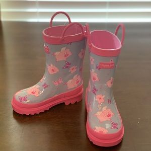 Rain Boots -Pigs can fly